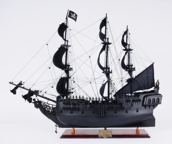 Black Pearl Pirates of The Caribbean Large Tall Ship Wood Model Sailboat With Table Top Display Case Assembled Online now