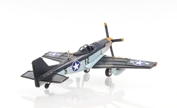 Airplane  U.S. Air Force P-51 Mustang WWII Fighter Deck Top Metal Model For Sale